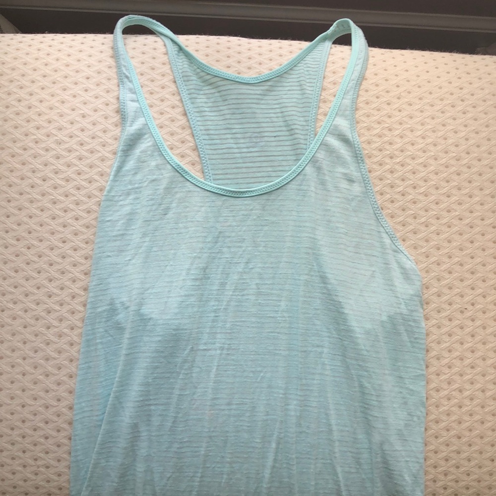 Lululemon tank top